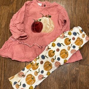 Mud Pie Pumpkin outfit EUC 12-18